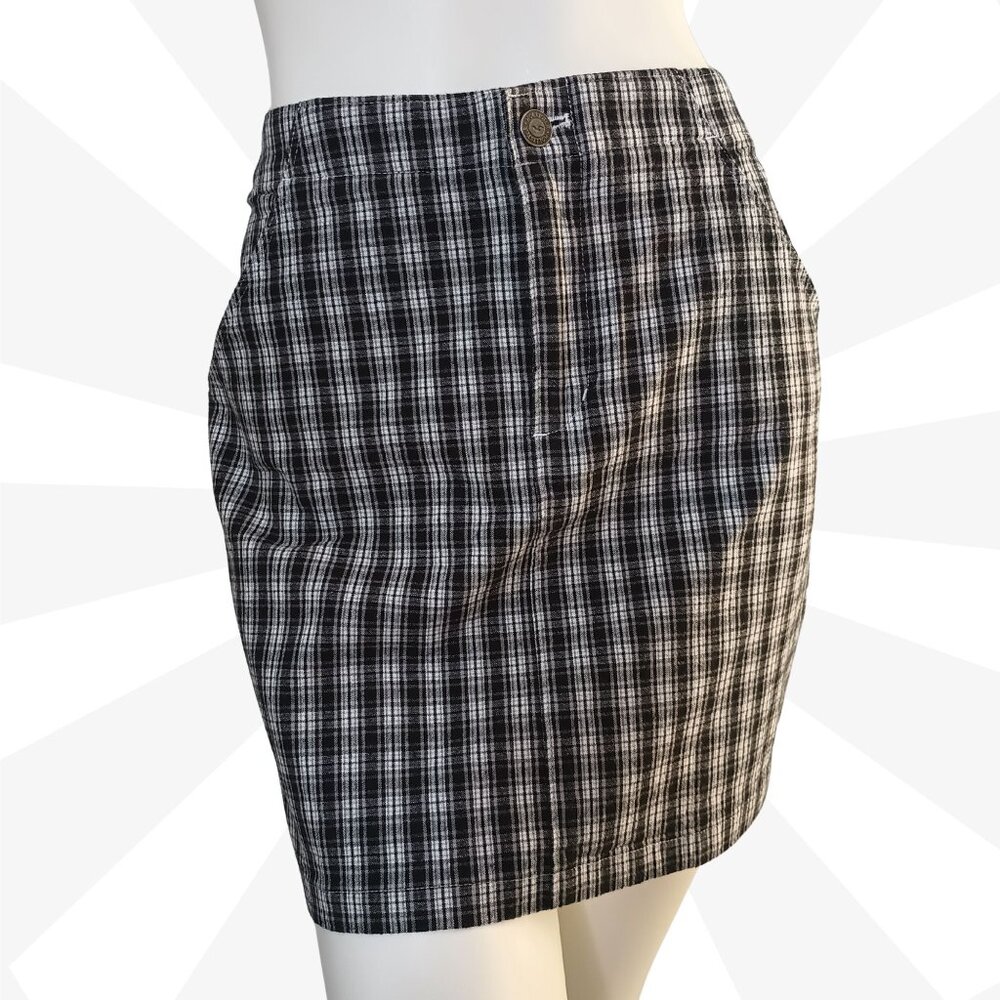Hollister Black Mini Skirt Size XS Plaid Ultra High Rise Pockets Zip Button